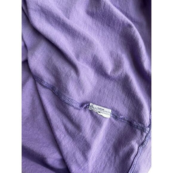 Under Armour Fitted Heat Gear Tee Small - Picture 12 of 12